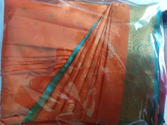Peaches Silk saree Pre-pleating and box folding service